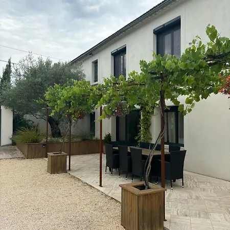 Des Mirabelles Country house